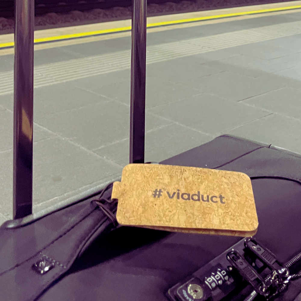 viaduct Merch Paket (2 Travel Tags + Rail Travel Sticker Pack)